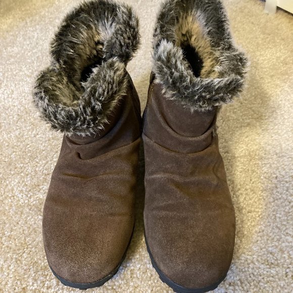 Khombu suede zip-up boots - hits at lower calf - Picture 1 of 4